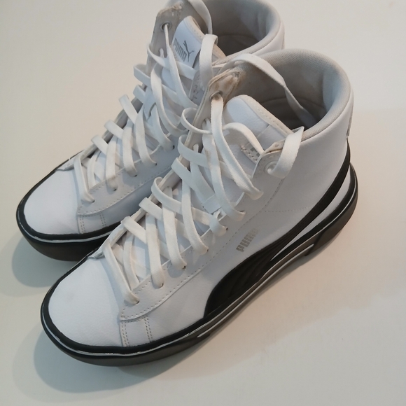 Puma Kai Platform Sneakers - Picture 2 of 7